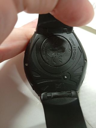 Reloj con barómetro y temperatura.