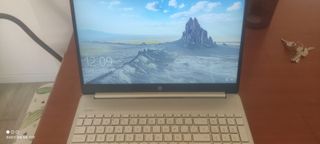 HP 15S-fq2158ns Intel Core i3