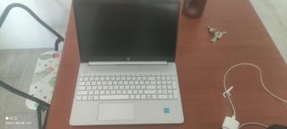 HP 15S-fq2158ns Intel Core i3