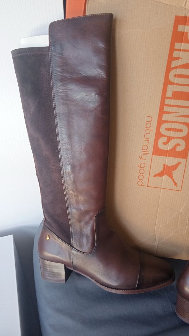 Botas altas pikolinos