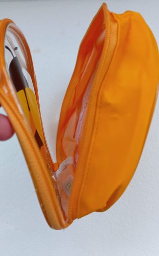 Neceser naranja redondo abeja. 