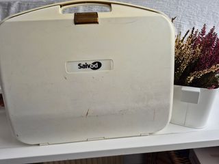 Maquina de coser saivod