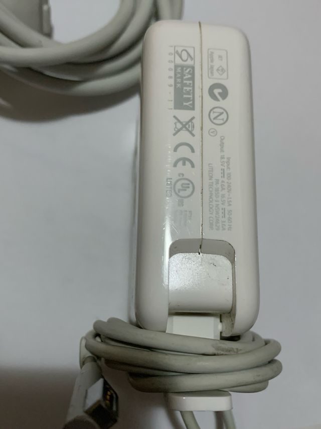 Cargador Macbook Pro 15” Magsafe 1