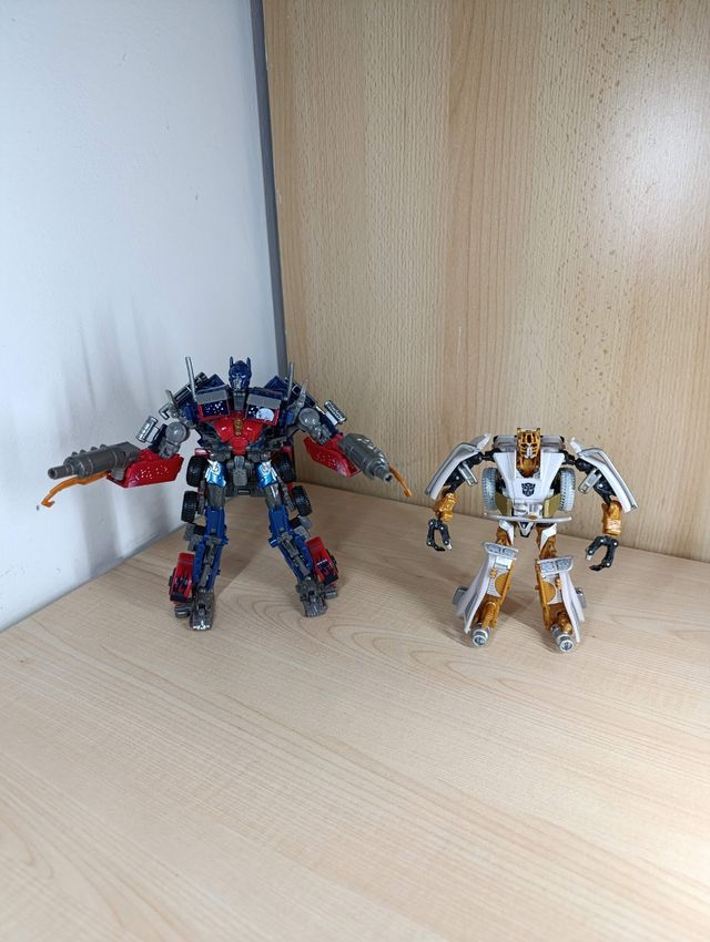 Transformers Optimus Prime Dark Of The Moon in ott