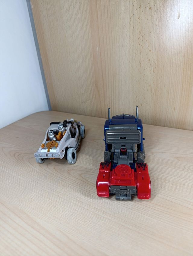 Transformers Optimus Prime Dark Of The Moon in ott