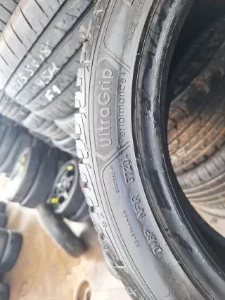 235 45 R17 97V M+S Bridgestone - 1 neumático +90%
