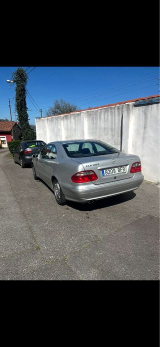 Mercedes-Benz  CLK 200 kompressor 2001