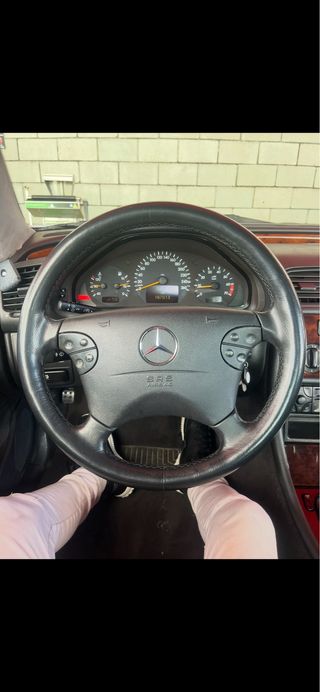 Mercedes-Benz  CLK 200 kompressor 2001