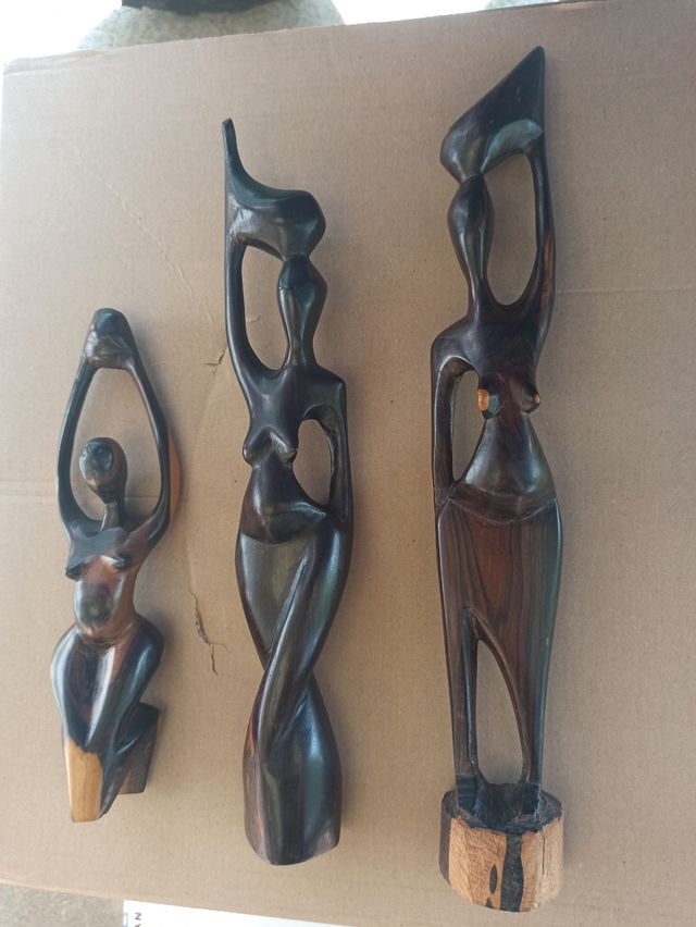 Figuras femeninas africanas