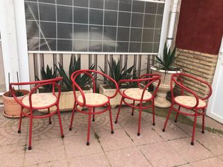 Sillas metálicas retro