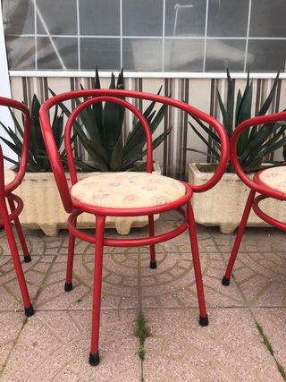 Sillas metálicas retro