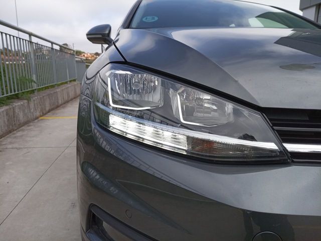 Volkswagen Golf Ready2Go