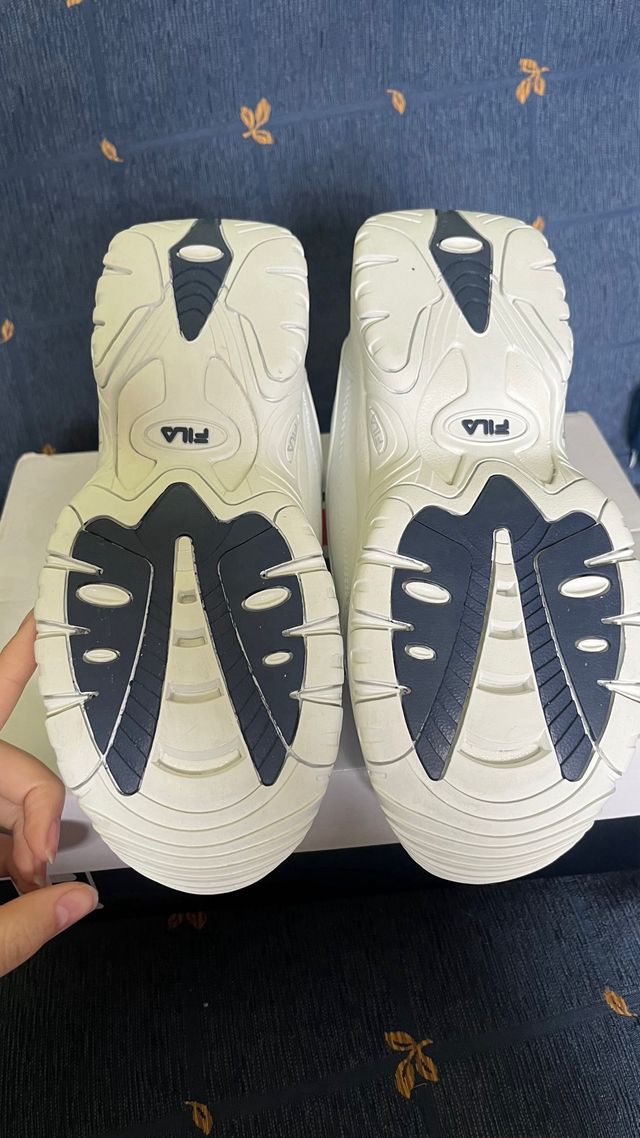 Deportivas fila strada wmn número 38 nuevas