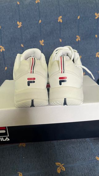 Deportivas fila strada wmn número 38 nuevas