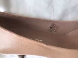 Zapatos nude beige piel Giko