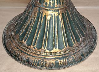 Trompa o bocina de gramola antigua, chapa de hierr