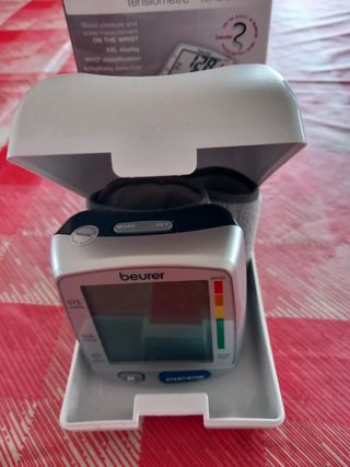 Tensiómetro de muñeca