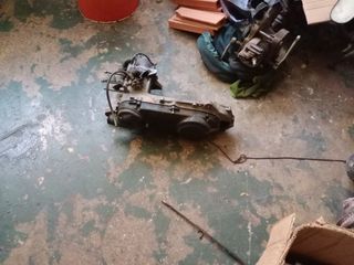 Despiece motor Suzuki katana 49