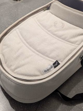 Se vende carrito bugaboo bee 5 tone