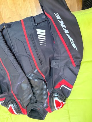 Chaqueta moto
