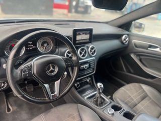 Mercedes-Benz Clase A 180 - 1.8 122 5p
