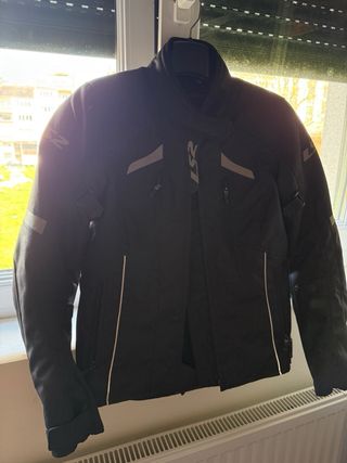 Chaqueta moto