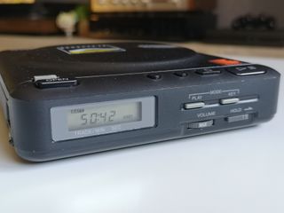 vintage discman sony D-20 JAPAN
