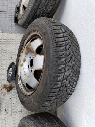 Llantas VW T5 con cubierta de invierno caducadas