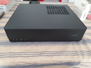 Caja Fractal Node 202
