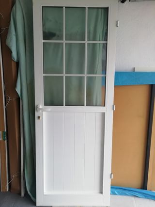 Puerta de aluminio