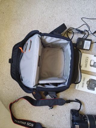 cámara Canon EOS 700D