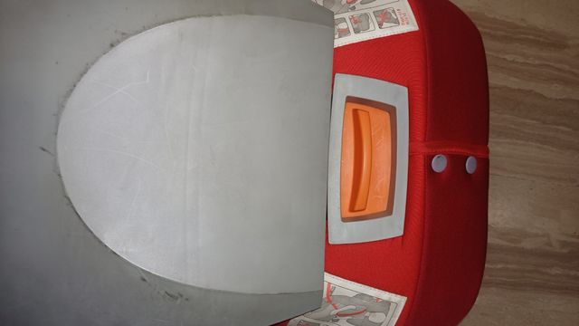 Silla automóvil niños con sistema Isofix.