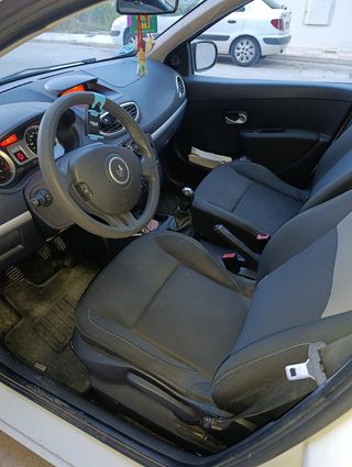 Renault Clio 2009