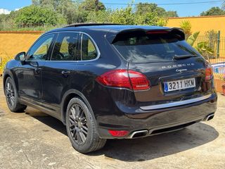 Porsche Cayenne 2012