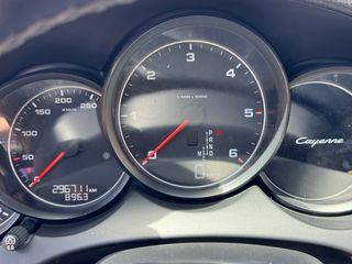Porsche Cayenne 2012