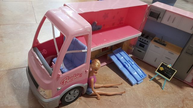 Barby caravana