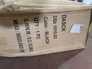 Set di 3 sedie ergonomiche. Bambini piccoli o adulti