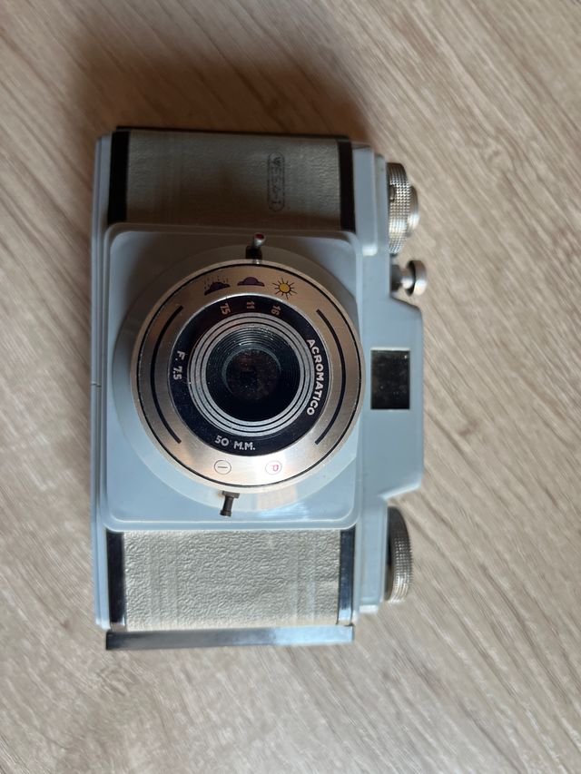 Máquina fotográfica antiga