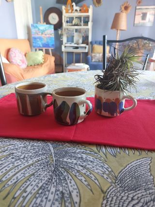 Tres tazas. Para café