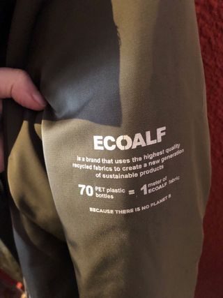 Plumas verde Ecoalf 