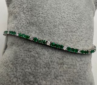 Pulsera de oro de 18 kt con diamantes y esmeraldas