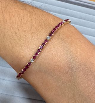 Pulsera de oro de 18 kt con diamantes y rubies
