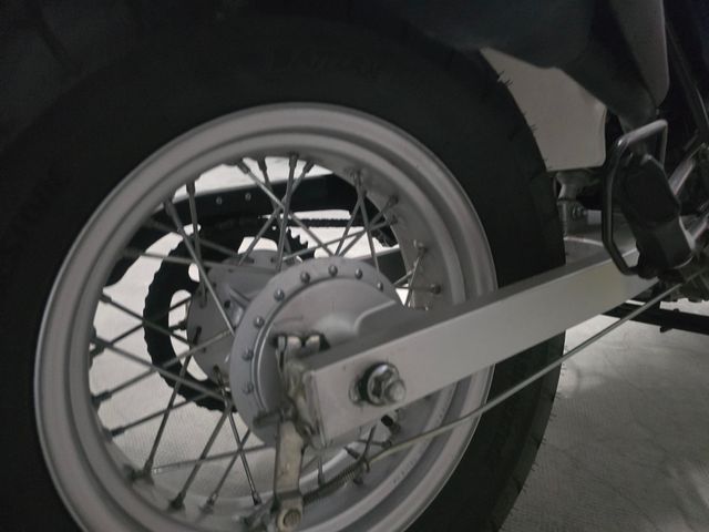 Suzuki van van 125 impoluta