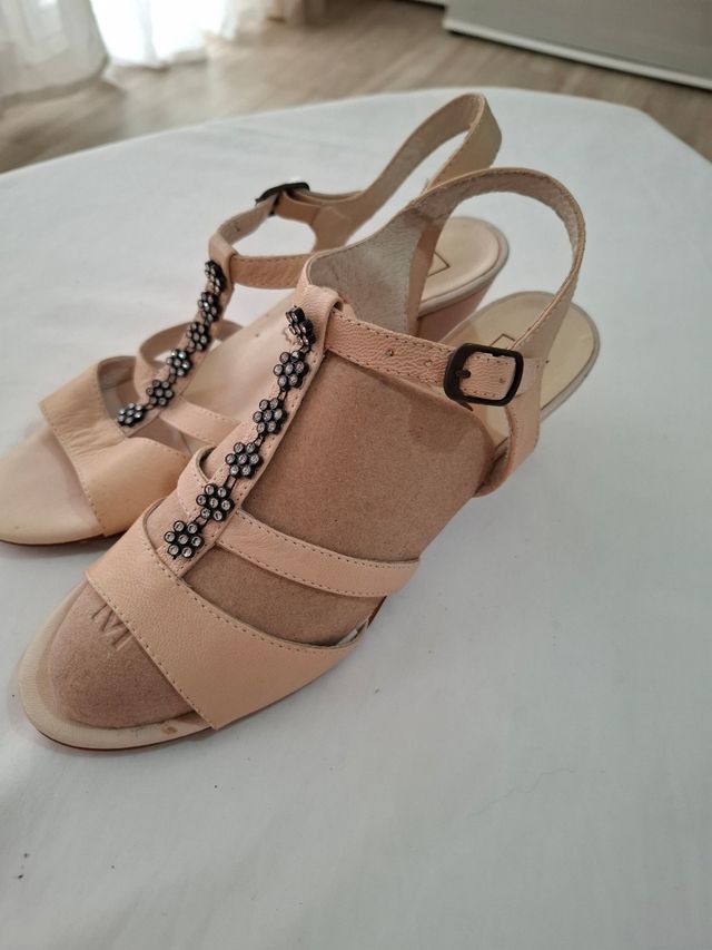 Sandalias tacón de piel Ganxo