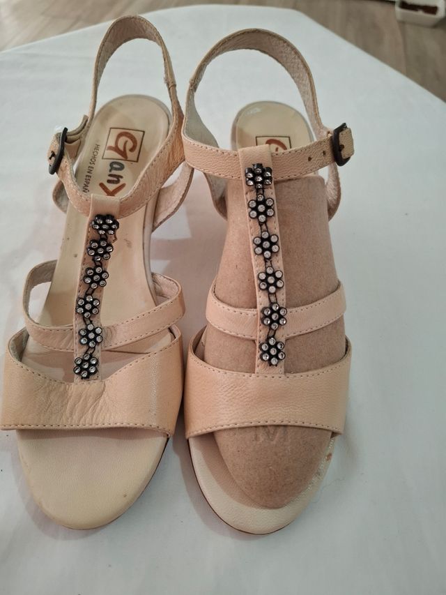 Sandalias tacón de piel Ganxo