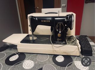 Máquina de coser singer