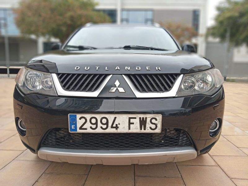 Mitsubishi Outlander 2007 - foto 1