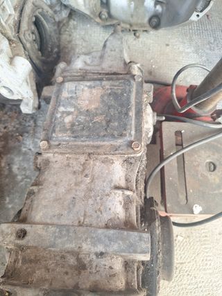Caja de cambios seat 600 D y E