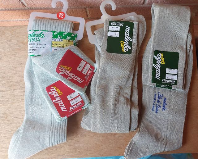 calzini taglia 44/45 (4 paia) lunghi.marca Malerba