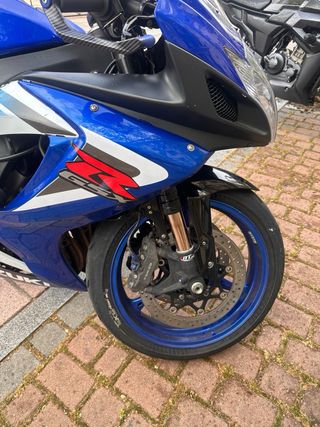 SUZUKI GSXR 750 k6